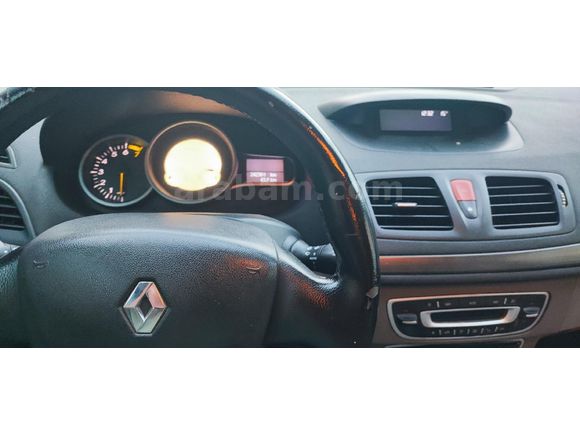 Sahibinden Renault Megane 1.6 Expression 2010 Model