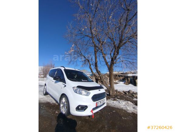 Sahibinden Ford Tourneo Courier 1.5 TDCi Titanium Plus 2021 Model