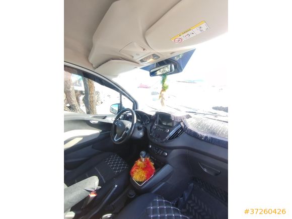 Sahibinden Ford Tourneo Courier 1.5 TDCi Titanium Plus 2021 Model