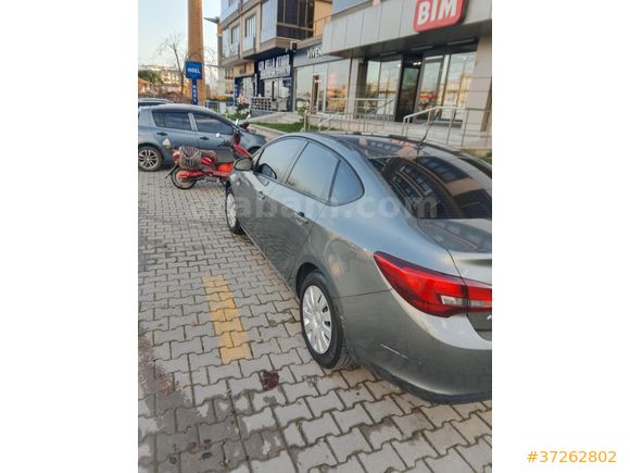 Hatasız boyasız Sahibinden Opel Astra 1.6 Edition 2017