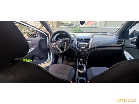 Sahibinden Hyundai Accent Blue 1.6 CRDI Mode 2014 Model Balıkesir