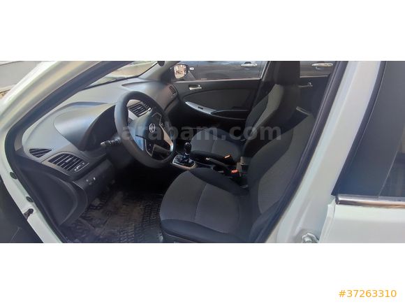 Sahibinden Hyundai Accent Blue 1.6 CRDI Mode 2014 Model Balıkesir