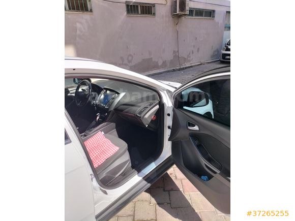 Sahibinden Ford Focus 1.5 TDCi Trend X 2015 Model