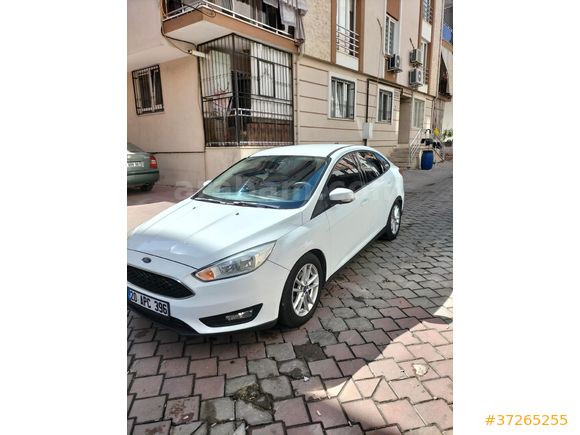 Sahibinden Ford Focus 1.5 TDCi Trend X 2015 Model