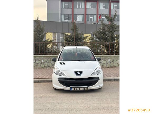 Sahibinden Peugeot 206+ 1.4 HDi Comfort 2011 Model  245.000 km Beyaz