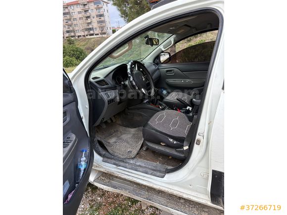Sahibinden Mitsubishi L 200 4x4 Storm 2017 Model Denizli