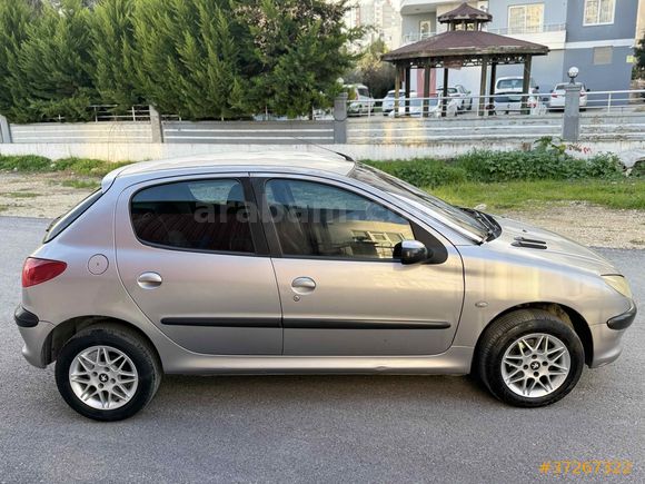Sahibinden Peugeot 206 1.4 HDi X-line 2003 Model  245.000 km Gri