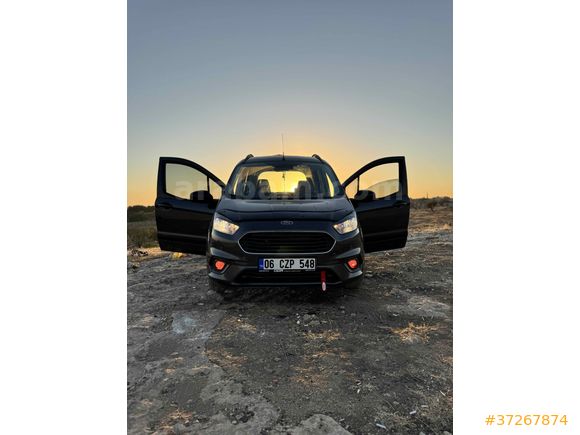 Sahibinden Ford Tourneo Courier 1.5 TDCi Titanium Plus 2022 Model 