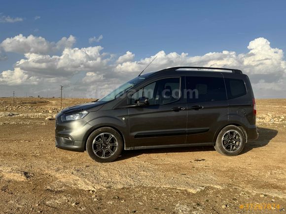 Sahibinden Ford Tourneo Courier 1.5 TDCi Titanium Plus 2022 Model 