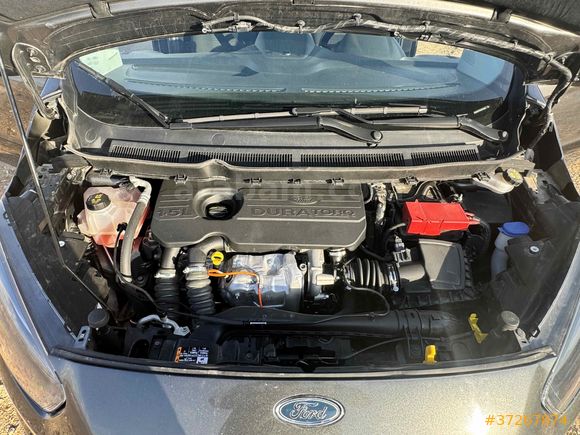 Sahibinden Ford Tourneo Courier 1.5 TDCi Titanium Plus 2022 Model 
