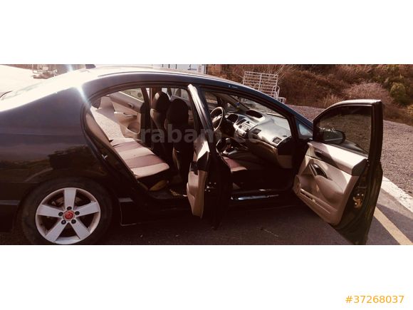 Sahibinden Honda Civic 1.6 Premium 2011 Model