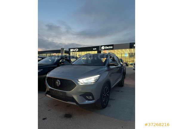 Sahibinden MG ZS 1.0 T-GDI Luxury Plus 2024 Model  11.000 km Gri