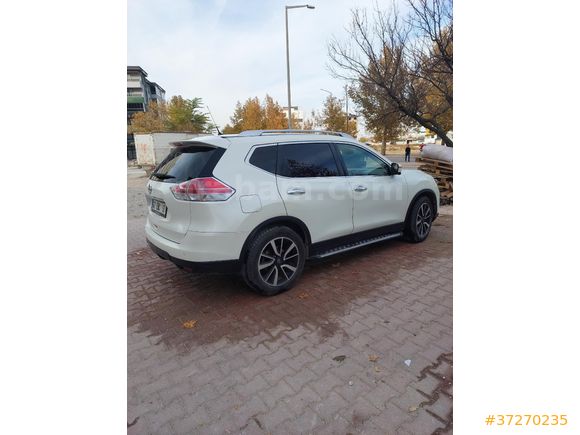 Sahibinden 7 koltuk Nissan X-Trail 1.6 dCi Platinum Premium Pack 2016 Model  220.000 km Beyaz