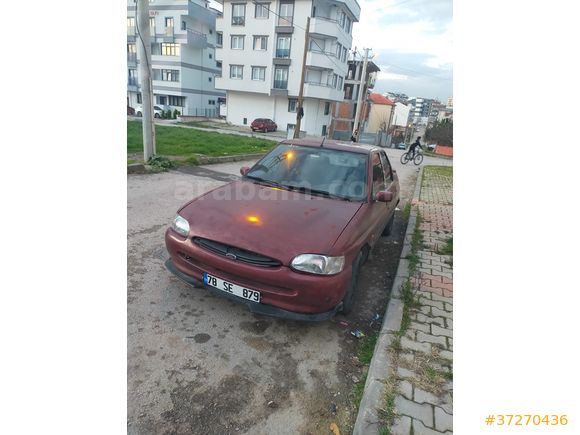 Sahibinden Ford Escort 1.6 CLX 1995 Model 