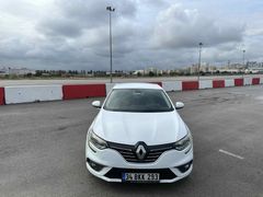 Sahibinden Renault Megane 1.5 dCi Icon 2018 Model  154.000 km Beyaz