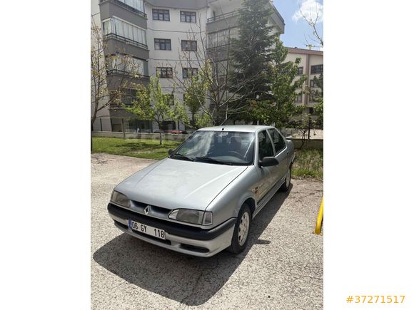 Sahibinden Renault R 19 1.4 1.4i 1996 Model 