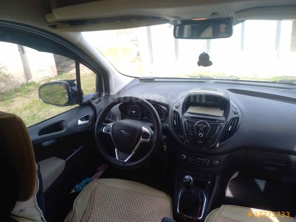 Sahibinden Ford Tourneo Courier 1.6 TDCi Titanium Plus 2017 Model 