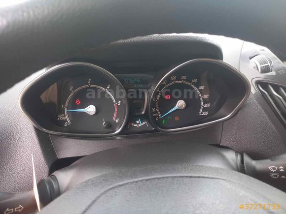 Sahibinden Ford Tourneo Courier 1.6 TDCi Titanium Plus 2017 Model 