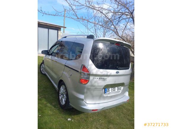 Sahibinden Ford Tourneo Courier 1.6 TDCi Titanium Plus 2017 Model 