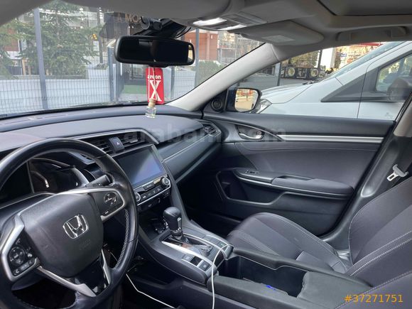 Sahibinden Honda Civic 1.6 i-VTEC Elegance 2021 Model 