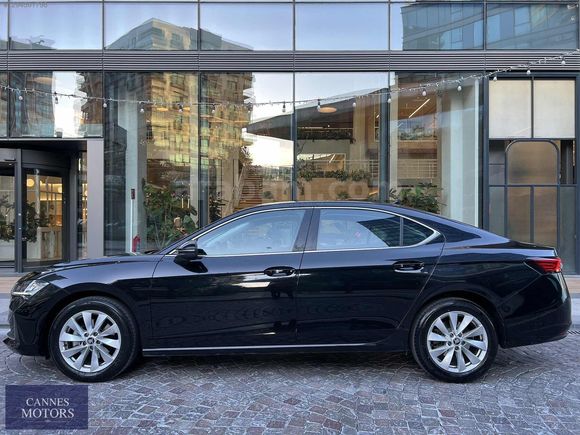 2025 YENİ SKODA SUPERB 1.5 TSI MHEV PREMIUM DSG /%20 KDV/MASAJ