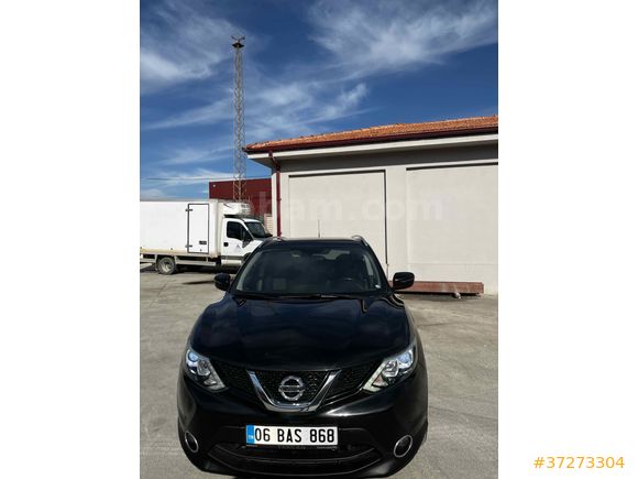 Sahibinden Nissan Qashqai 1.6 dCi Sky Pack 2015 Model