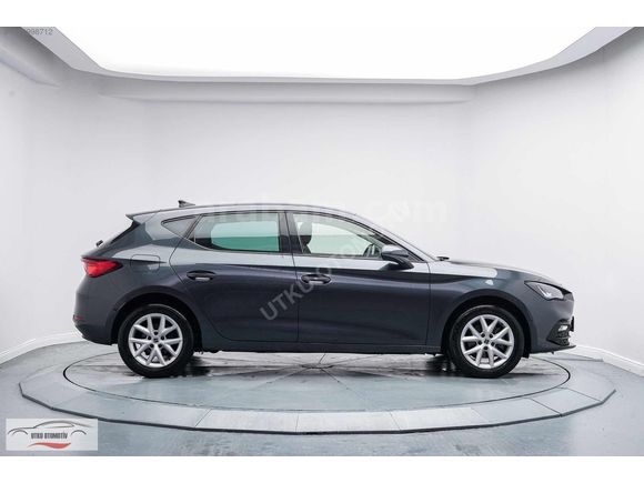 2024 MODEL HATASIZ BOYASIZ SEAT LEON 1.0 eTSİ STYLE HYBRİT