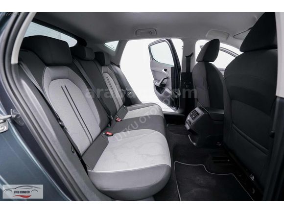 2024 MODEL HATASIZ BOYASIZ SEAT LEON 1.0 eTSİ STYLE HYBRİT