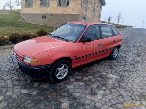Sahibinden Opel Astra 1.4 GL 1994 Model orjinal hatasız