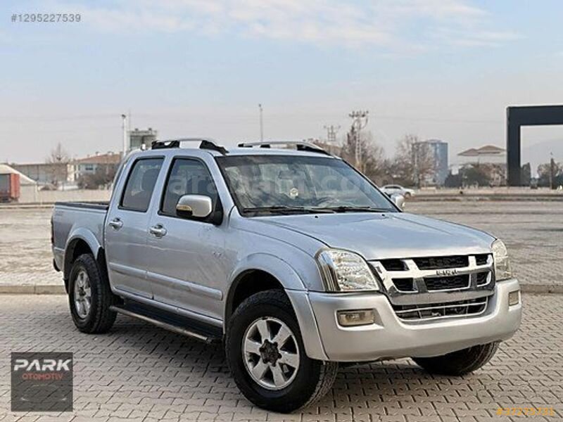 PARK OTOMOTİV'DEN 2007 ISUZU D-MAX 3.0D 4x4 OTOMATİK