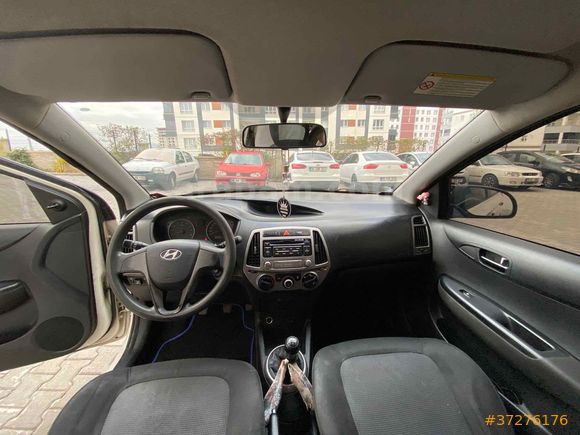 Sahibinden Hyundai i20 1.2 MPI Team 2012 Model 