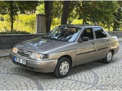 Lada Vega 1.5 2000 Model