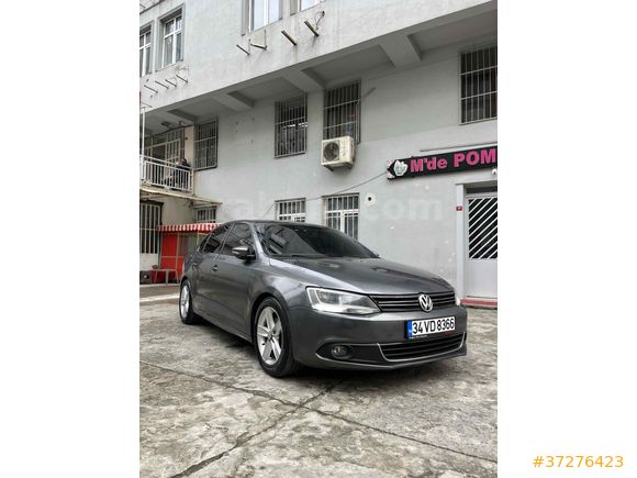 2011 MODEL ORJİNAL 321.000 BİN KM MANUEL JETTA