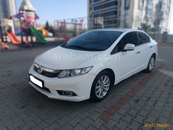 Sahibinden Honda Civic 1.6 i-VTEC Eco Premium 2013 Model