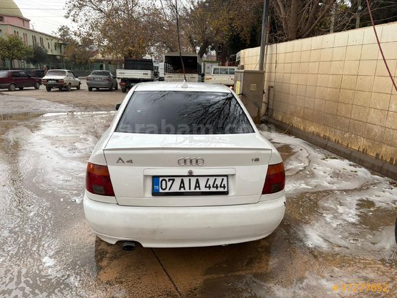 Sahibinden Audi A4 Sedan 1.8 1995 Model