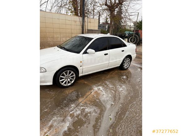 Sahibinden Audi A4 Sedan 1.8 1995 Model