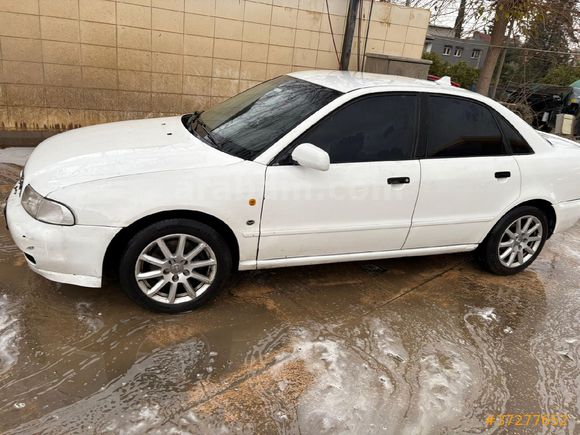 Sahibinden Audi A4 Sedan 1.8 1995 Model