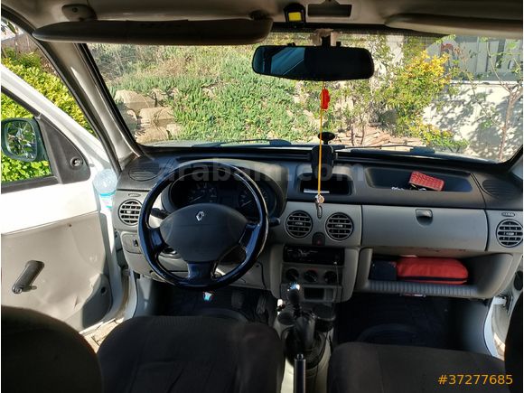 Sahibinden Renault Kangoo 1.5 dCi Expression 2006 Model  420.000 km Beyaz