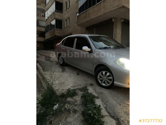 Sahibinden Renault Symbol acil satılık 1.4 Expression 2011 Model