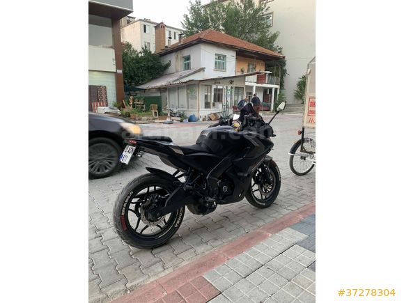 Sahibinden Bajaj Pulsar 200 RS 