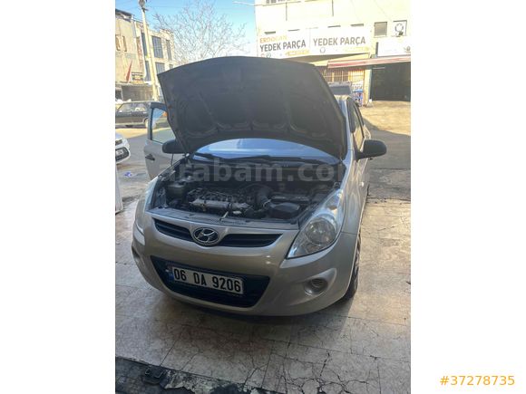 Sahibinden Hyundai i20 1.4 CRDi Team 2009 Model 