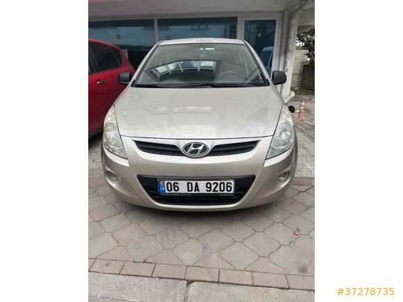 Sahibinden Hyundai i20 1.4 CRDi Team 2009 Model 