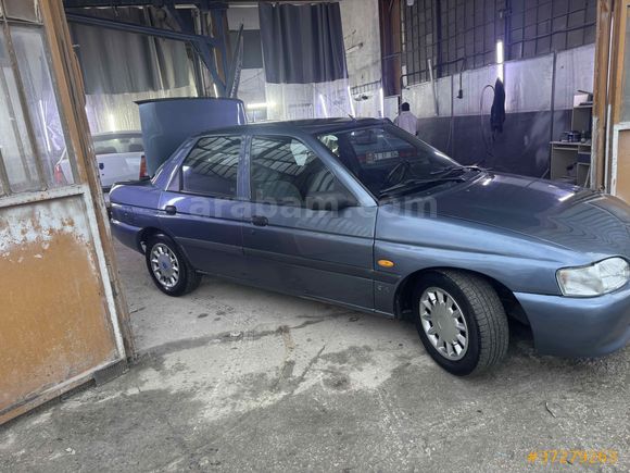 Sahibinden Ford Escort 1.6 CLX 1999 Model 