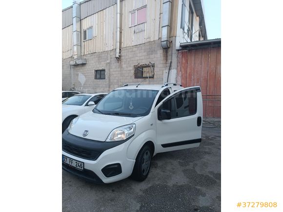Sahibinden Fiat Fiorino Panorama 1.3 Multijet Pop 2019 Model  185.000 km Beyaz