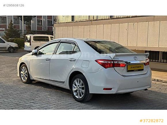 2015 Corolla Full Paket Dost Malı