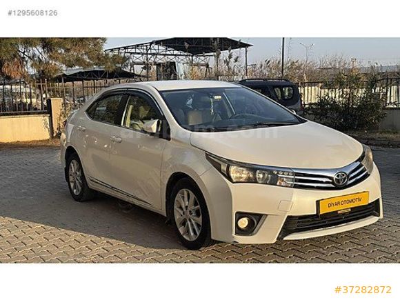 2015 Corolla Full Paket Dost Malı