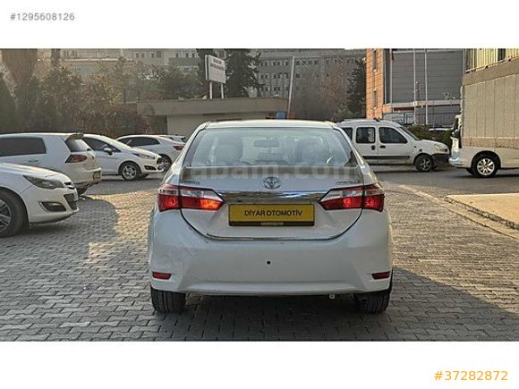 2015 Corolla Full Paket Dost Malı
