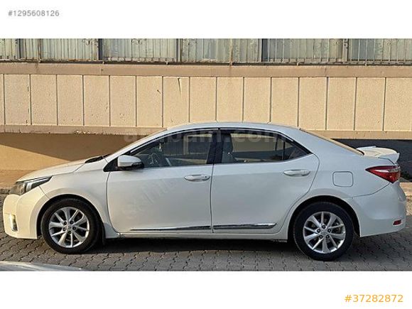 2015 Corolla Full Paket Dost Malı