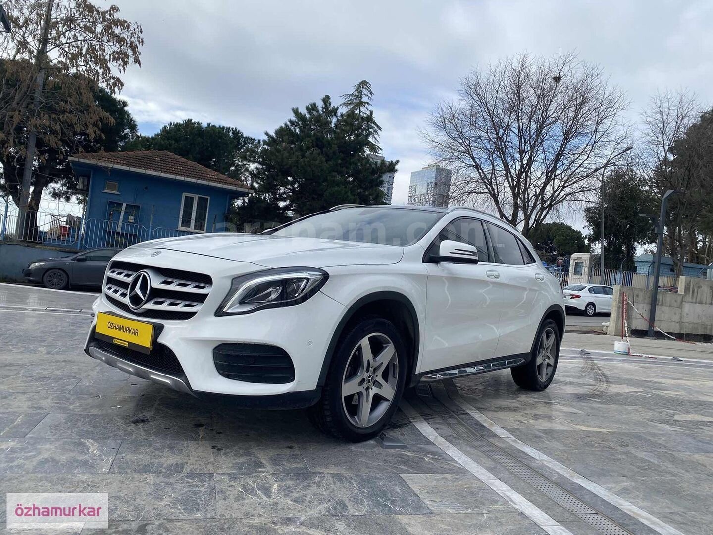 ÖZHAMURKAR-2018 ORJİNAL MERCEDES GLA 180D AMG 3