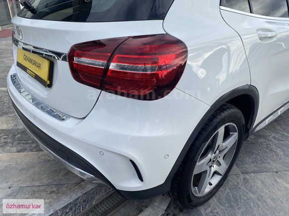 ÖZHAMURKAR-2018 ORJİNAL MERCEDES GLA 180D AMG